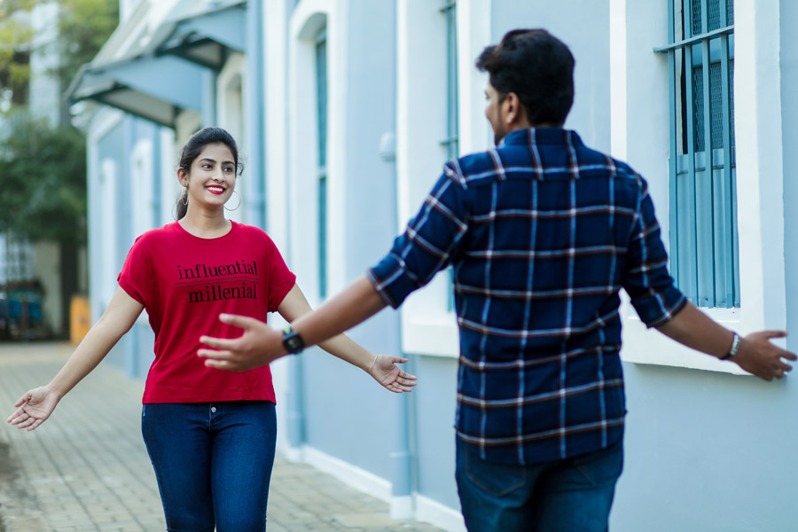 Best Candid Outdoor Photography In Pondicherry