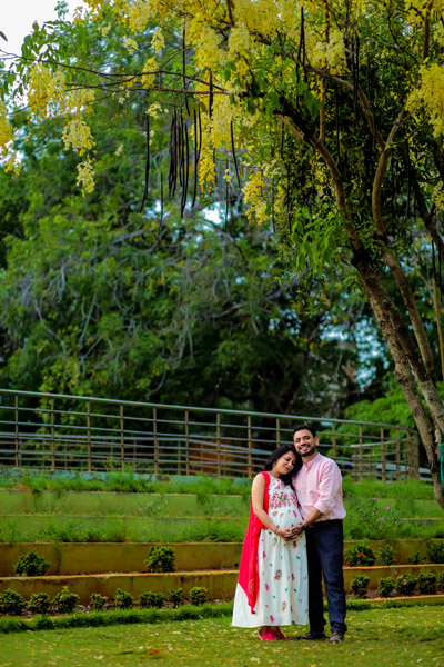 Best Candid Maternity Photography In Pondicherry