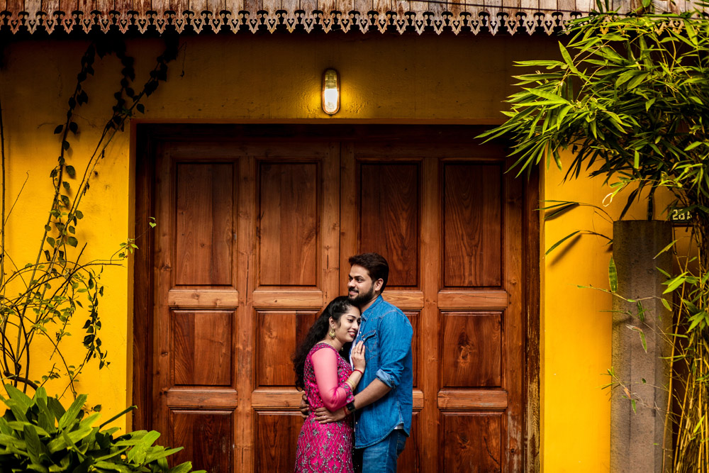 Best White Town Outdoor Photoshoot In Pondicherry