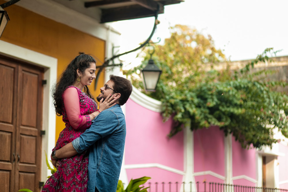 Best White Town Outdoor Photoshoot In Pondicherry