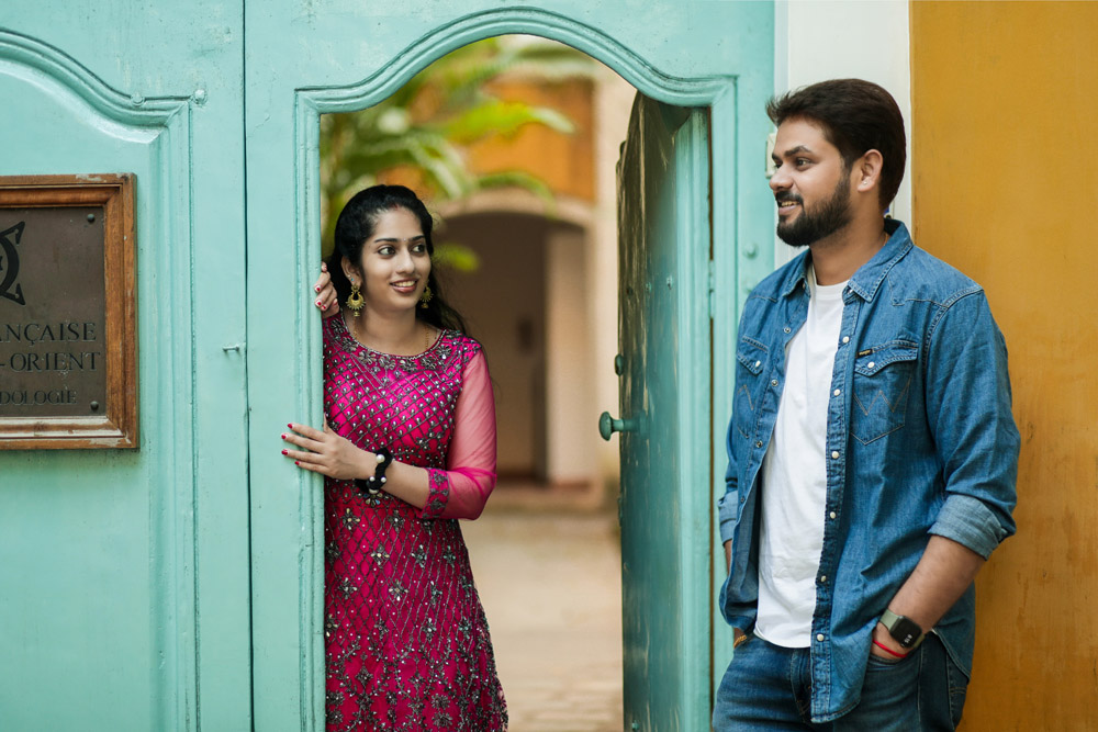 Best White Town Outdoor Photoshoot In Pondicherry